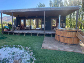 Hermosa cabaña con hot tub.